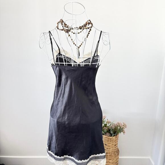 INSANE vintage y2k Victoria’s Secret Angels babydoll mini slip dress - Picture 4 of 6